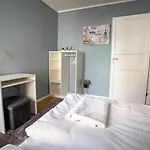 Lejlighed Brand-new 2bd In Heart Of 0 Min To Downtown *